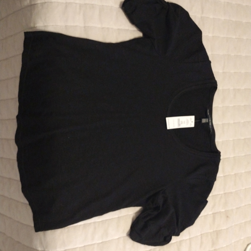 Black t-shirt